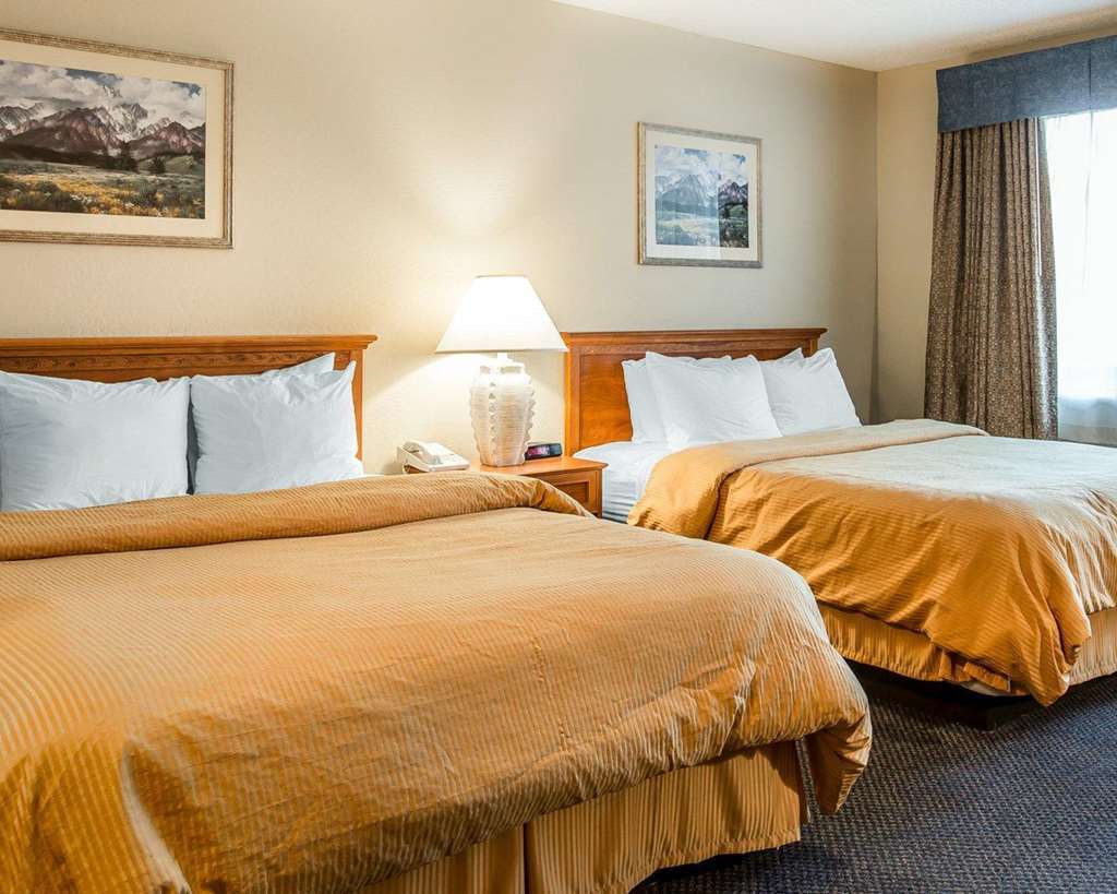 Days Inn By Wyndham Stockton Eksteriør billede